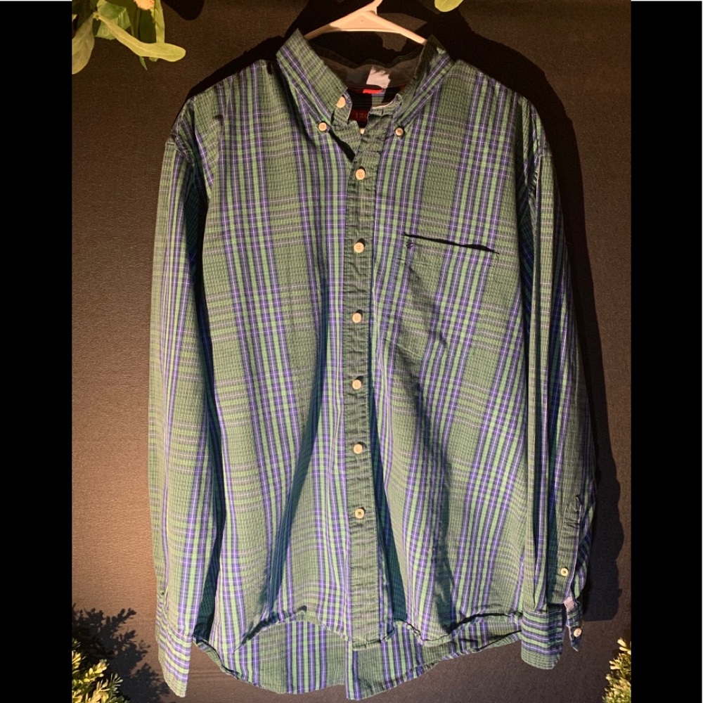 IZOD Plaid Button-Down Long Sleeve Shirt